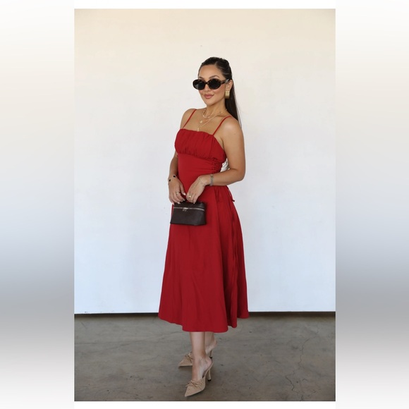 Dresses & Skirts - Red dress
